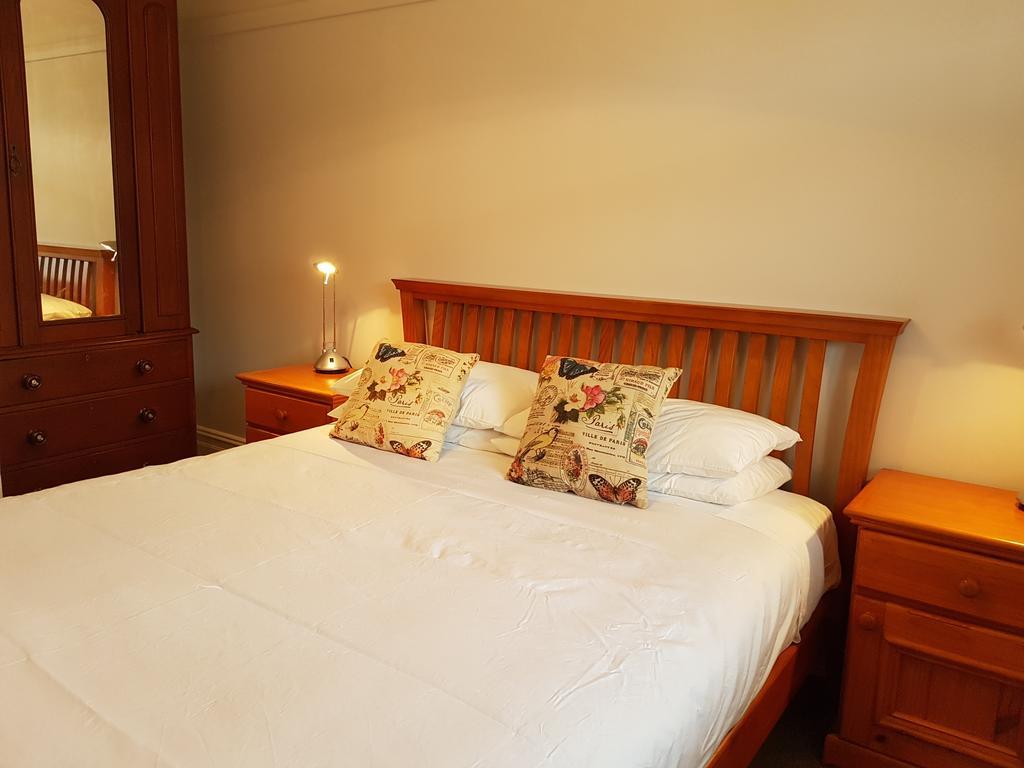 Newcastle Short Stay Accommodation - Vista Apartment Екстериор снимка